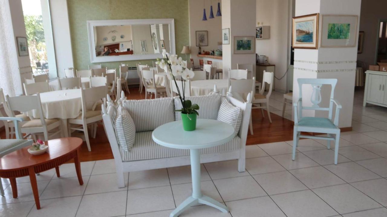 Hotel Timoleon Limenas  Luaran gambar