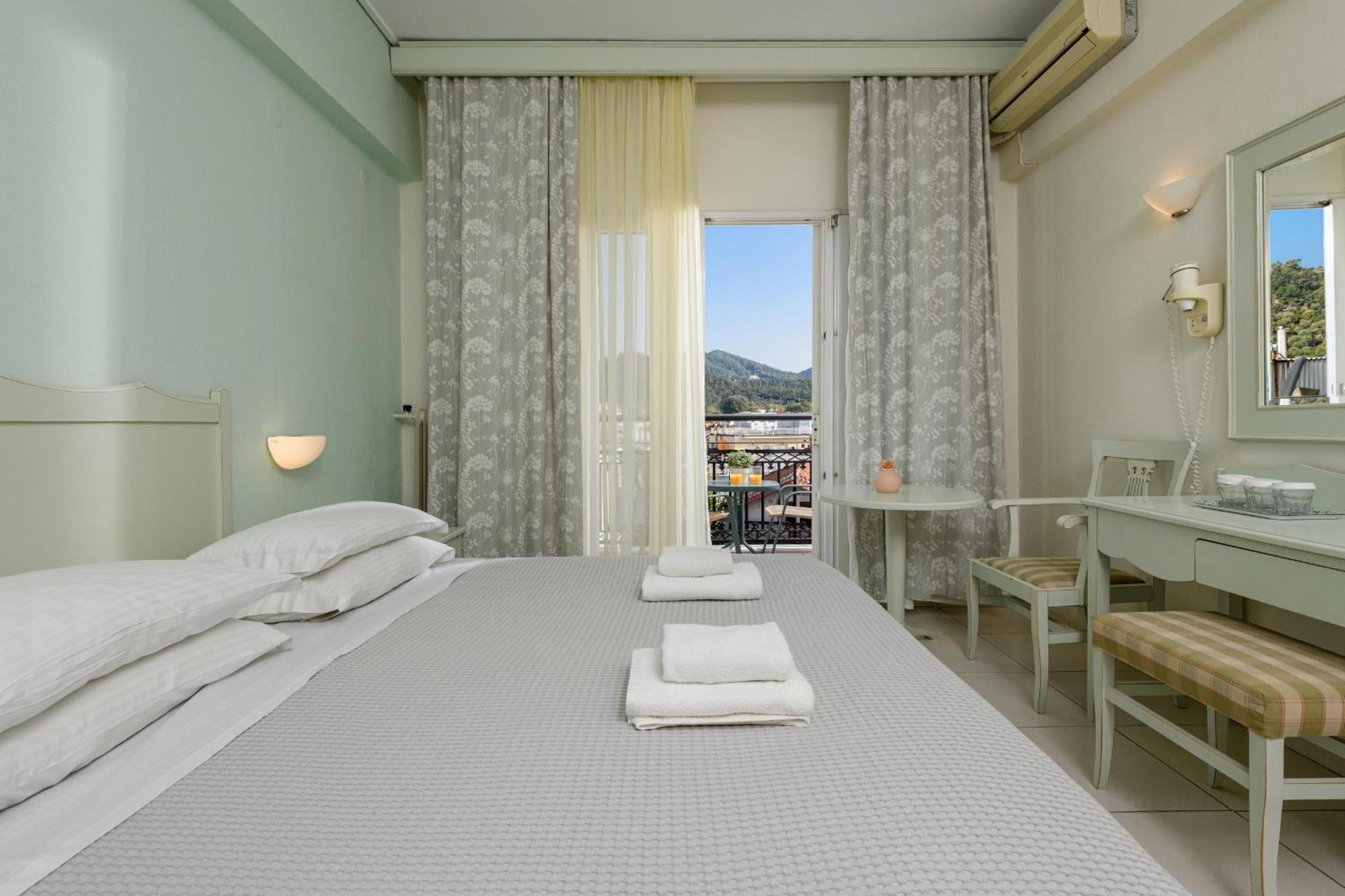 Hotel Timoleon Limenas  Luaran gambar