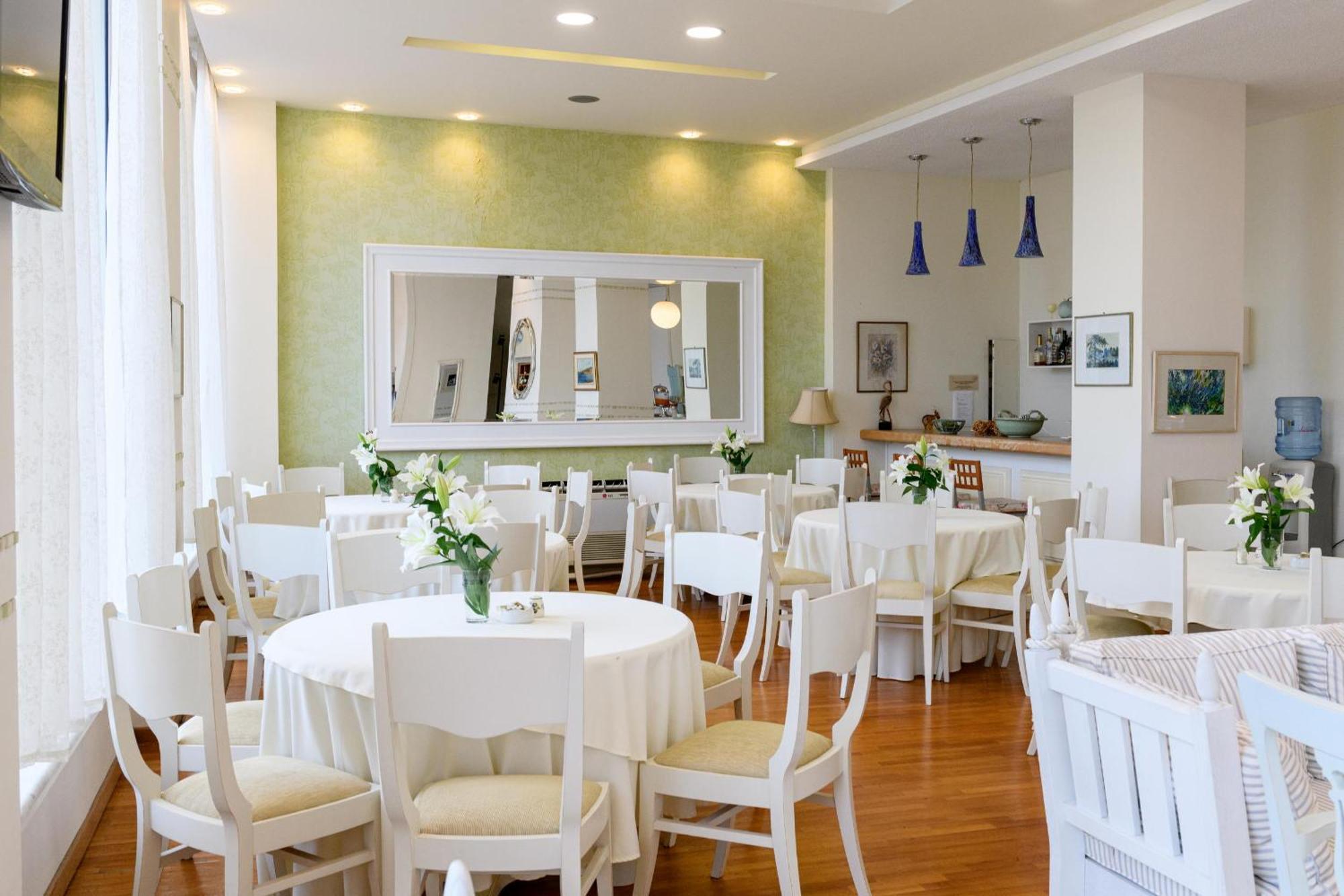 Hotel Timoleon Limenas  Luaran gambar